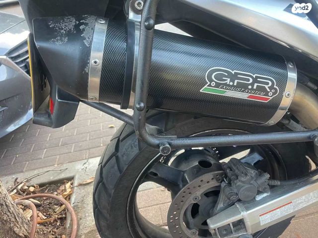 סוזוקי DL1000 וי-סטרום