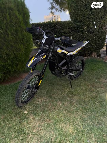 מודעת רכב סורון ULTRA BEE T