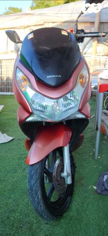 הונדה PCX 125