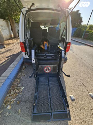 feedItemObj.data.row_1