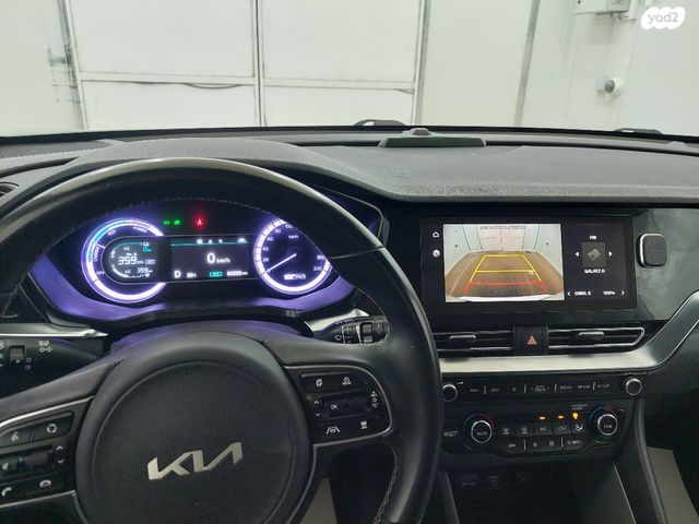 קיה נירו פלוס