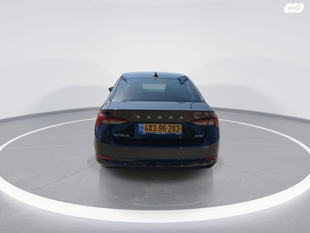 סקודה אוקטביה