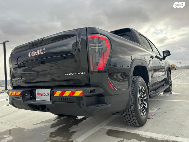 ג'י.אם.סי סיירה EV