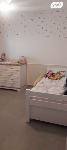 אהובה עוזרי 1