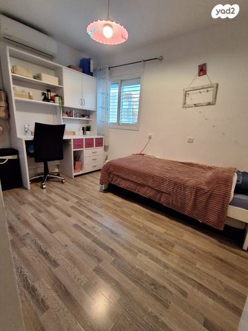 בית פרטי/ קוטג', השיקמה 4, רובע ב', אריאל