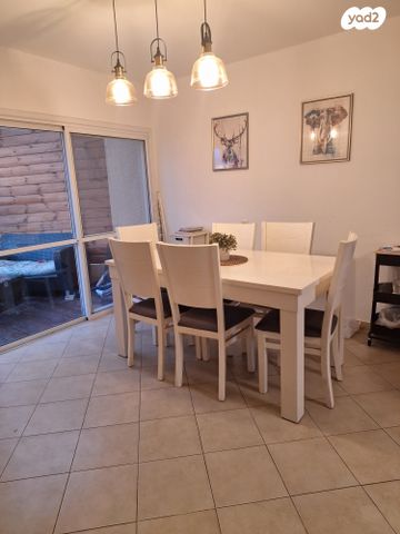 בית פרטי/ קוטג', השיקמה 4, רובע ב', אריאל