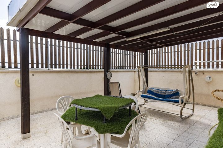 גג/ פנטהאוז, דוד אלעזר 87, קרית שרת מערב, חולון