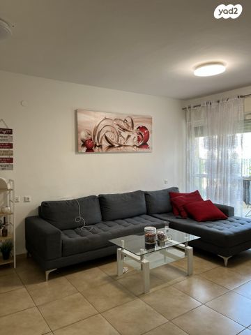 דירה, האלמוג 27, נופי סלע, מעלה אדומים