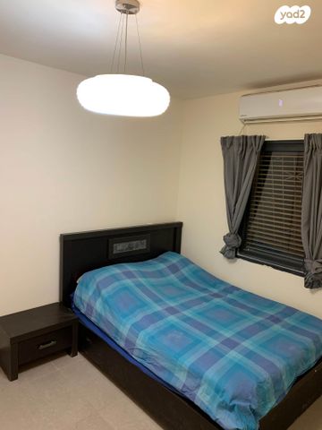 דירה, רחבת הרב עוזיאל 1, שכונה י"א, באר שבע