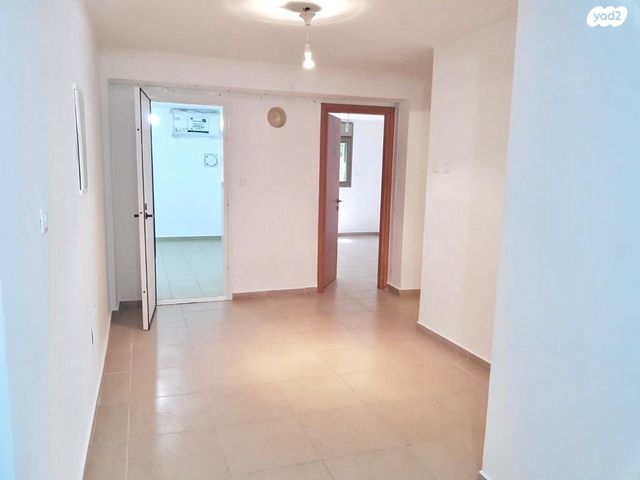 חביבה רייק 27