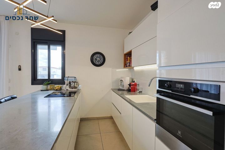 דירה, מתחם 1200, הוד השרון