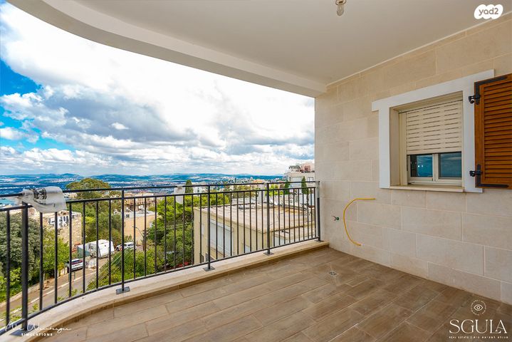 דירה, יצחק אלחנן, מרכז הכרמל, חיפה