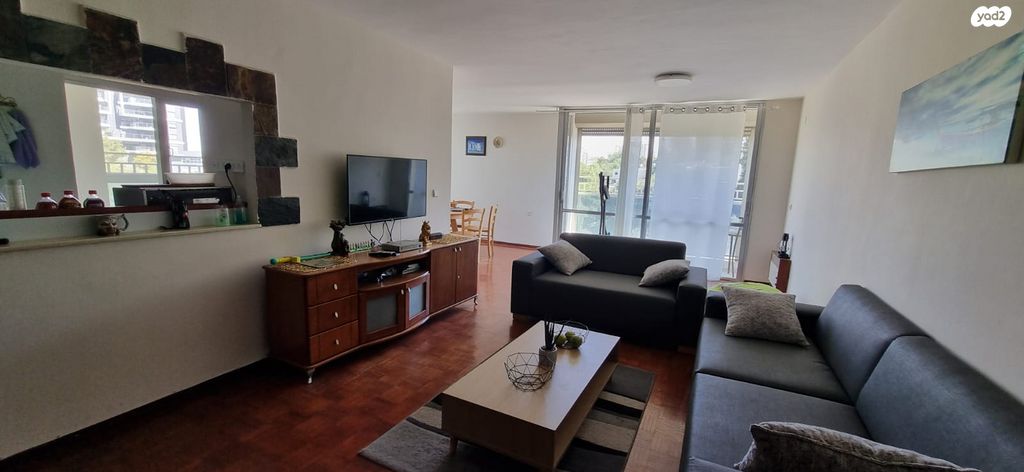 דירה, ד"ר ארתור בירם, רמת אלמוגי, חיפה