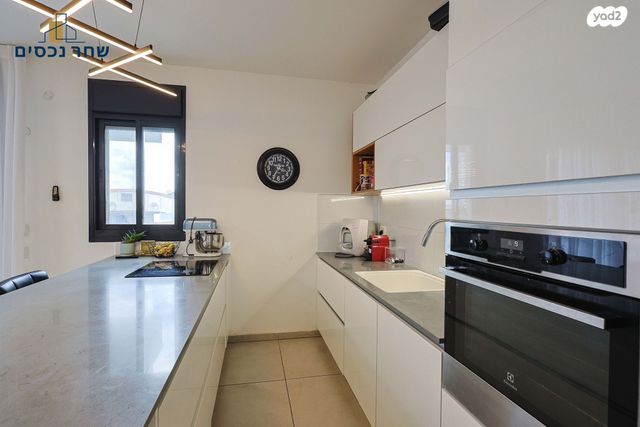 דירה, מתחם 1200, הוד השרון