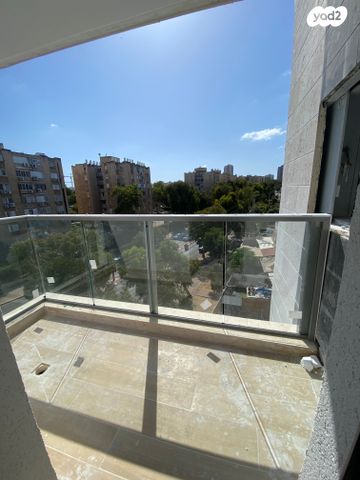 דירה, יורדי הסירה 14, רובע ב', אשדוד