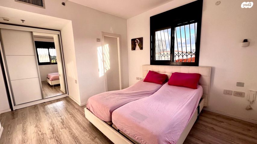 דירה, מתחם 1200, הוד השרון