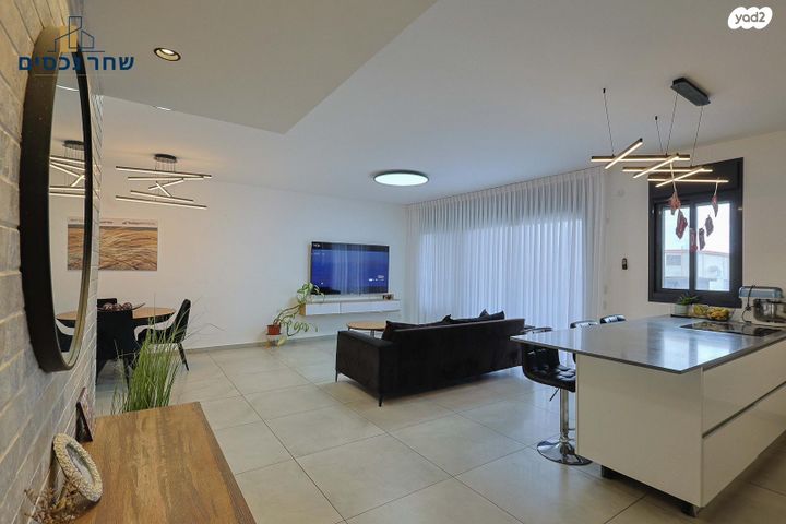 דירה, מתחם 1200, הוד השרון