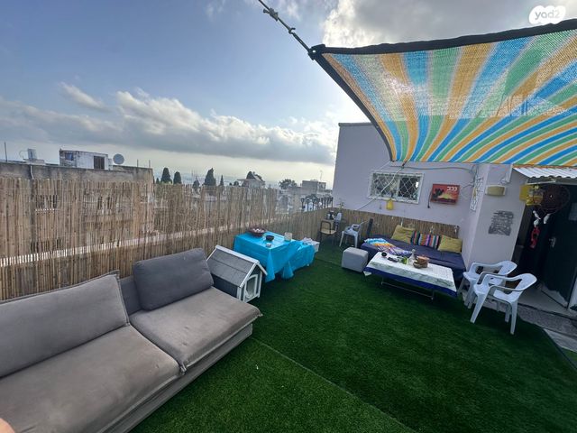 גג/ פנטהאוז, ארלוזורוב, הדר עליון, חיפה