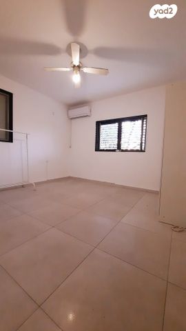 יחידת דיור, ורד, מערבית, כרמיאל