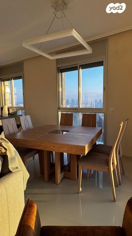 גג/ פנטהאוז, גלי הים, נתניה