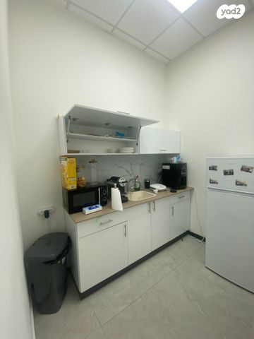 משרדים, הגדוד העברי 5, הקריה מע"ר, אשדוד