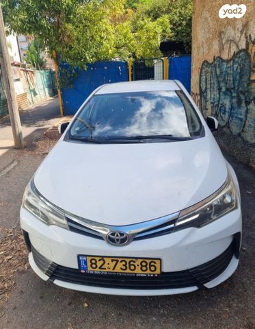 טויוטה קורולה