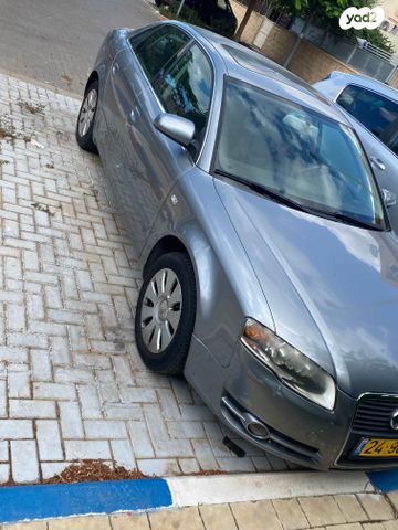 מודעת רכב אאודי A4