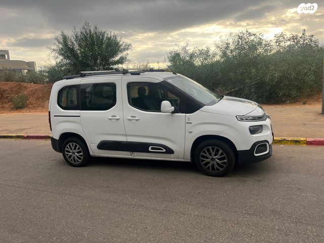 מודעת רכב סיטרואן ברלינגו