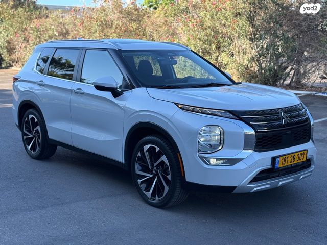 מיצובישי אאוטלנדר