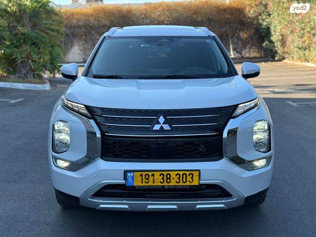 מיצובישי אאוטלנדר