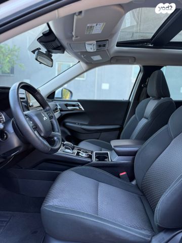 מיצובישי אאוטלנדר