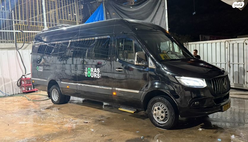 מיניבוסים ורכבי הסעות