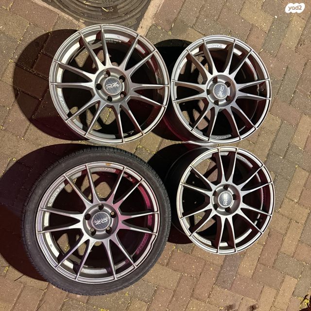 feedItemObj.data.row_1