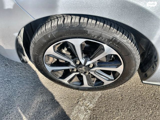 מיצובישי ספייס סטאר