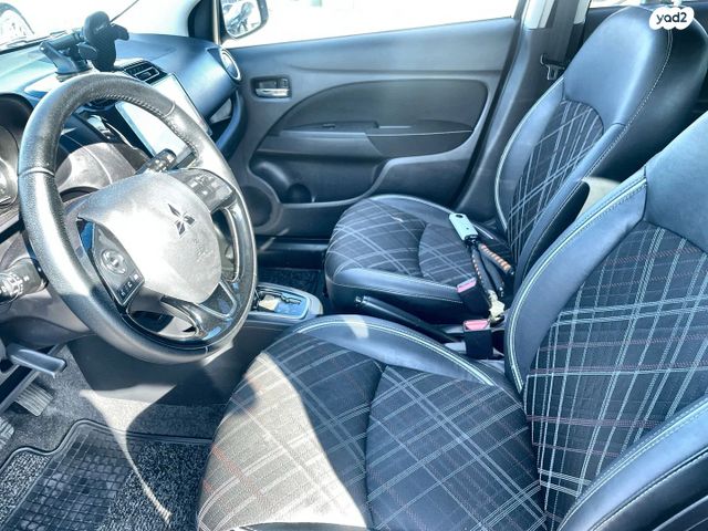 מיצובישי ספייס סטאר