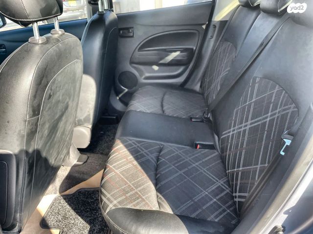 מיצובישי ספייס סטאר