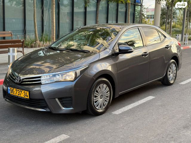 מודעת רכב טויוטה קורולה