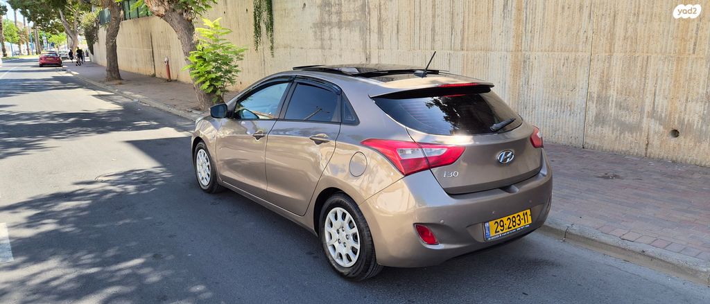 יונדאי i30