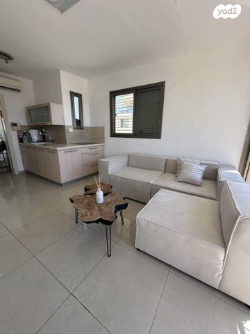 דופלקס, פנחס אילון 7, קרית אילון, חולון