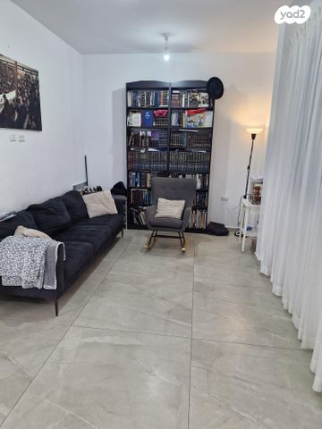 בית פרטי/ קוטג', רב ישראל אבוחצירה 9, עמנואל, עמנואל