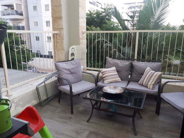 דירה, חנוך לוין 21, קרית האמנים, מצליח, רמלה