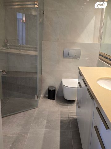 דירה, אלי לנדאו 60, הרצליה פיתוח, הרצליה