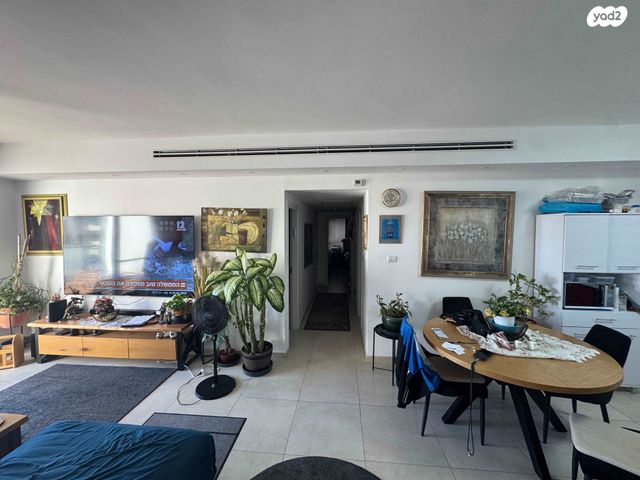 דירה, רובין 7, אבני חן, חריש