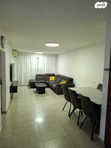 חיים אליעזר מילצ'ן 13