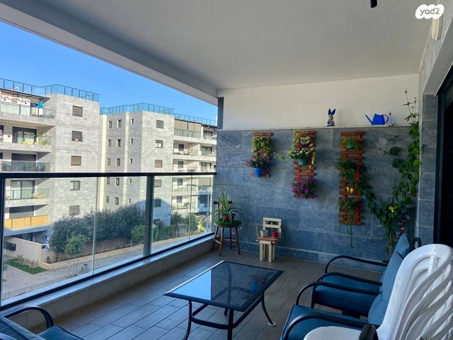 דירה, רפאל איתן 13, נאות שמיר, רמלה