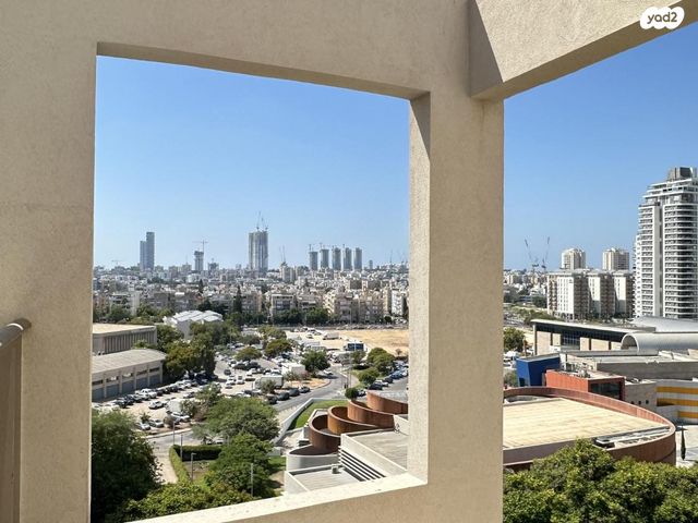 דופלקס, פנחס אילון 7, קרית אילון, חולון