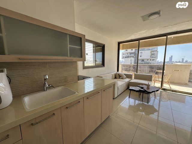 דופלקס, פנחס אילון 7, קרית אילון, חולון