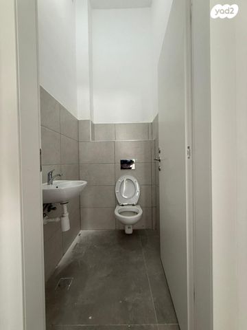 גג/ פנטהאוז, ליבנה 30, יצחק שמיר, נהריה