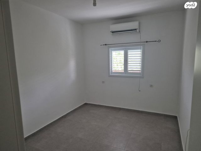 דירה, קרייתי 24, לב העיר, בת ים