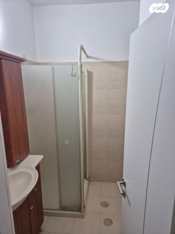 דירה, קרייתי 24, לב העיר, בת ים